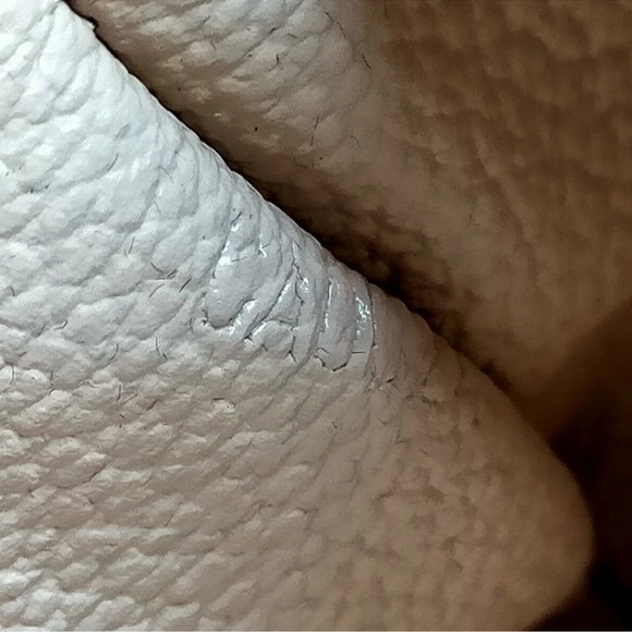 Louis Vuitton cosmetic pouch EUC - Picture 7 of 7